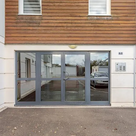 Quiet - Les Maraichers - Terrace - Private Garage *