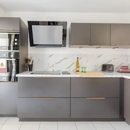 Quiet - Les Maraichers - Terrace - Private Garage Daire