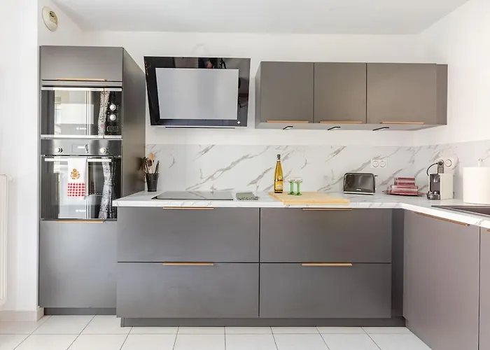 Quiet - Les Maraîchers - Terrace - Private Garage Appartement